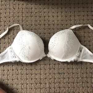 Add 2 cups Victoria secret white bra